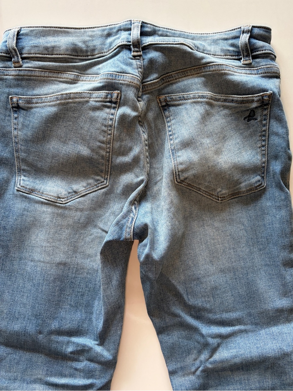 DL 1961 women’s size 27 mid rise flare denim jeans mid rise raw hem 25” inseam - Picture 2 of 5